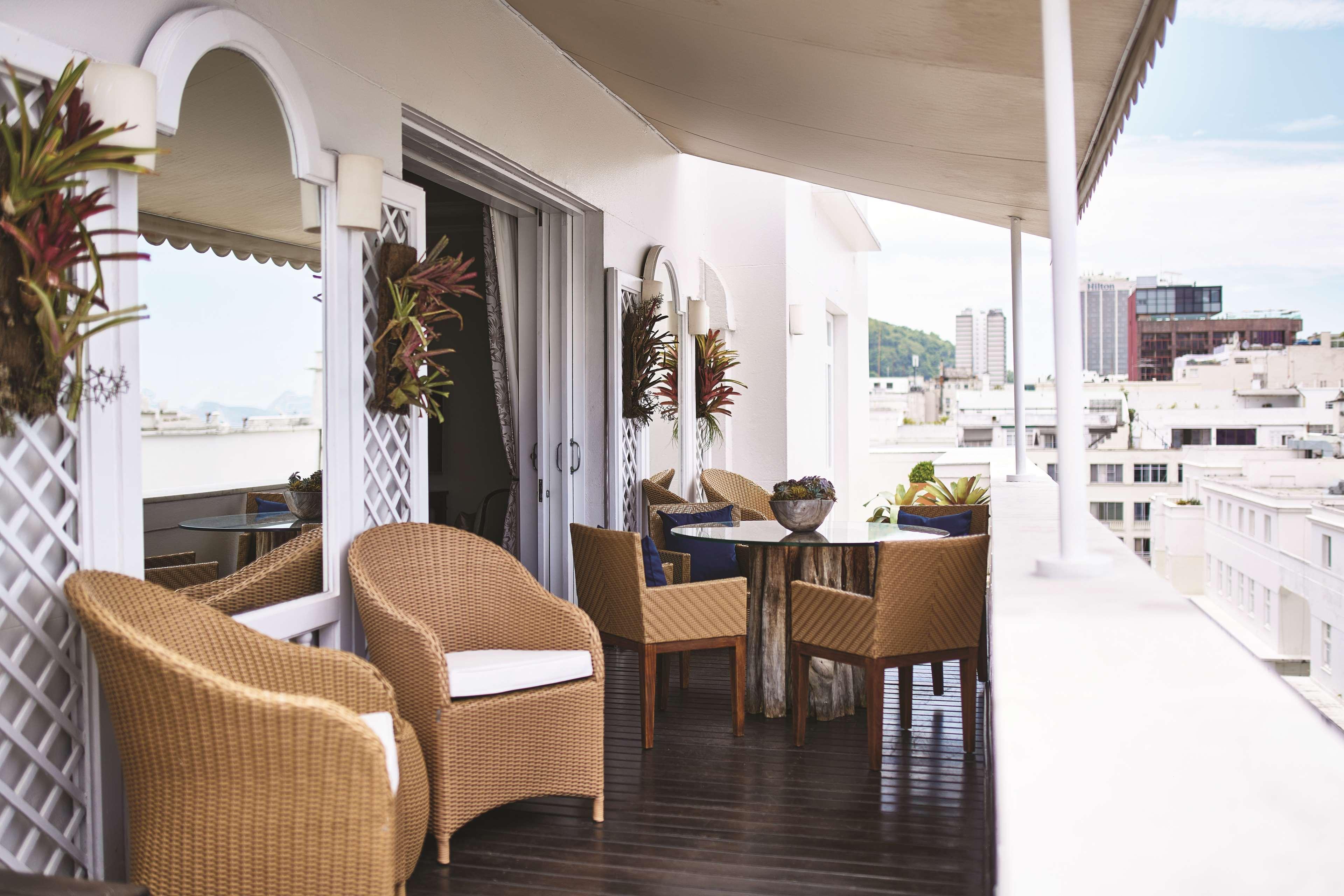 Copacabana Palace, A Belmond Hotel, Rio De Janeiro Ngoại thất bức ảnh A balcony